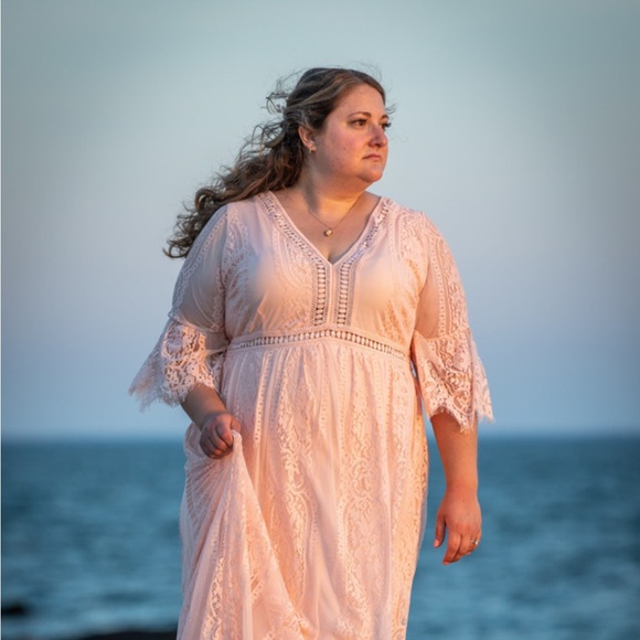 Meet your Posher, Julie - Picture 1 of 1